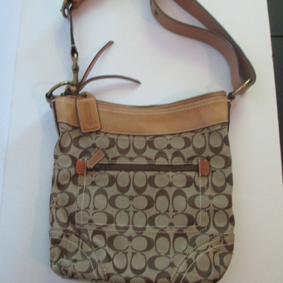 Coach 10403 Signature Shoulder Bag Brown Tan Hobo Handbag Zip Front Pocket Purse - Picture 1 of 15